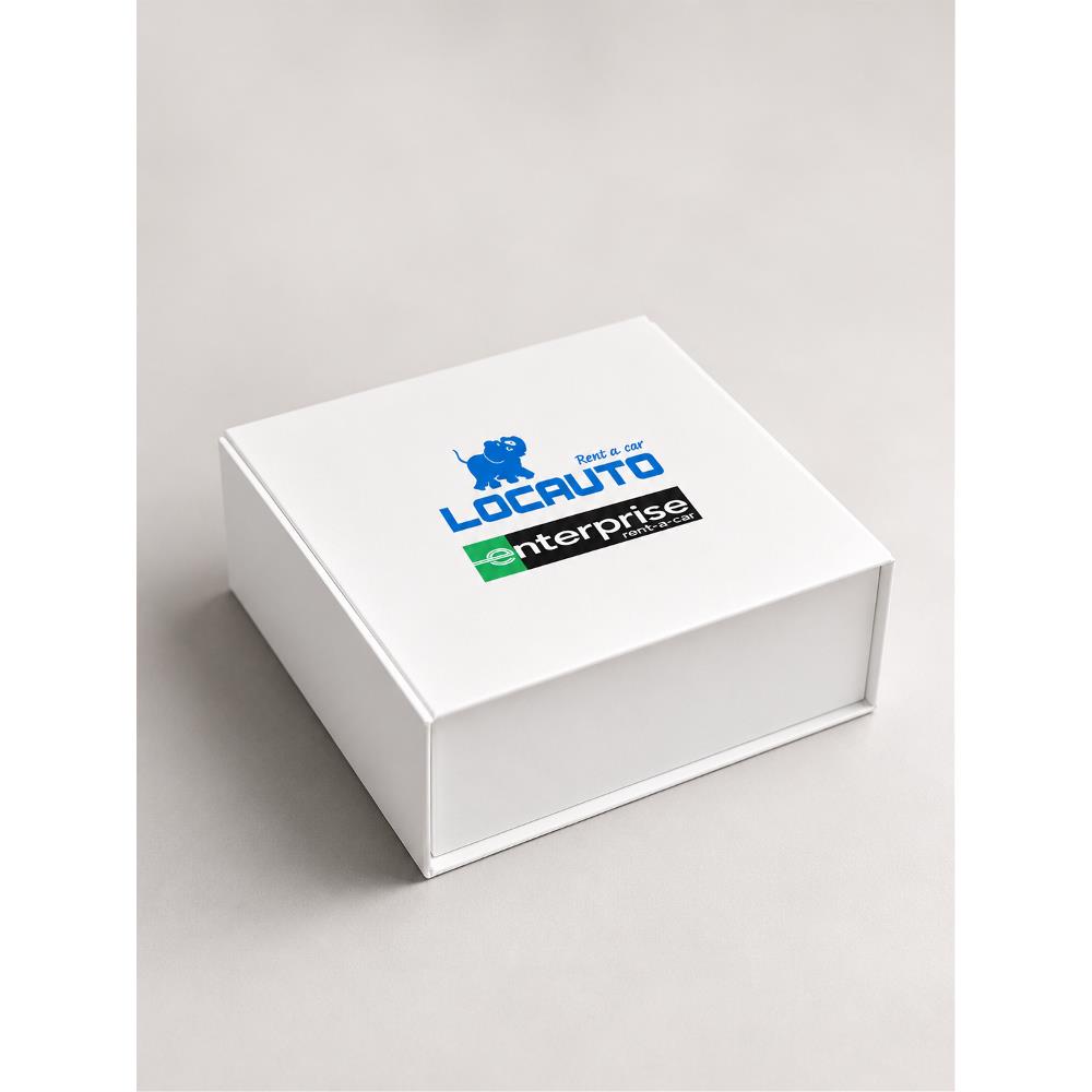 scatola elegante con logo a colori